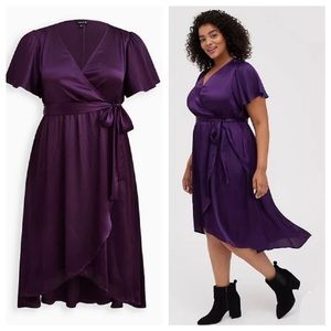 Torrid Crinkle Shine Silky Wrap Dress